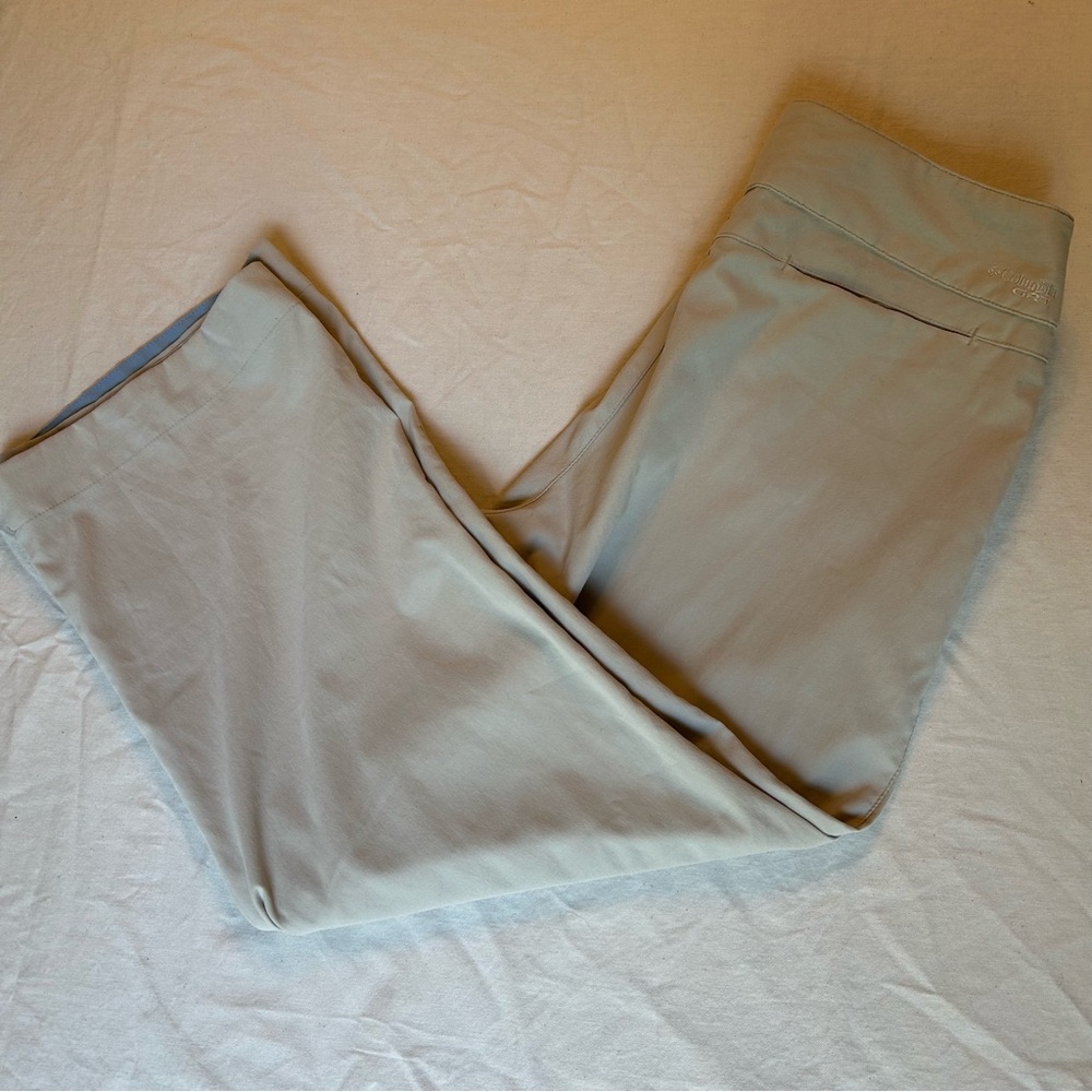Columbia capri pants sz 8 women grt tan/khaki stretch double button outdoor hike